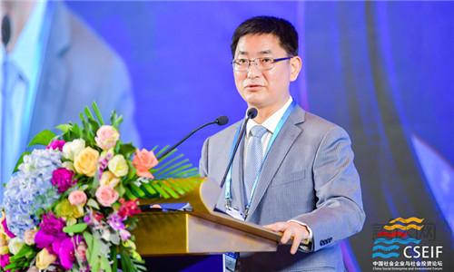 何杰.jpg